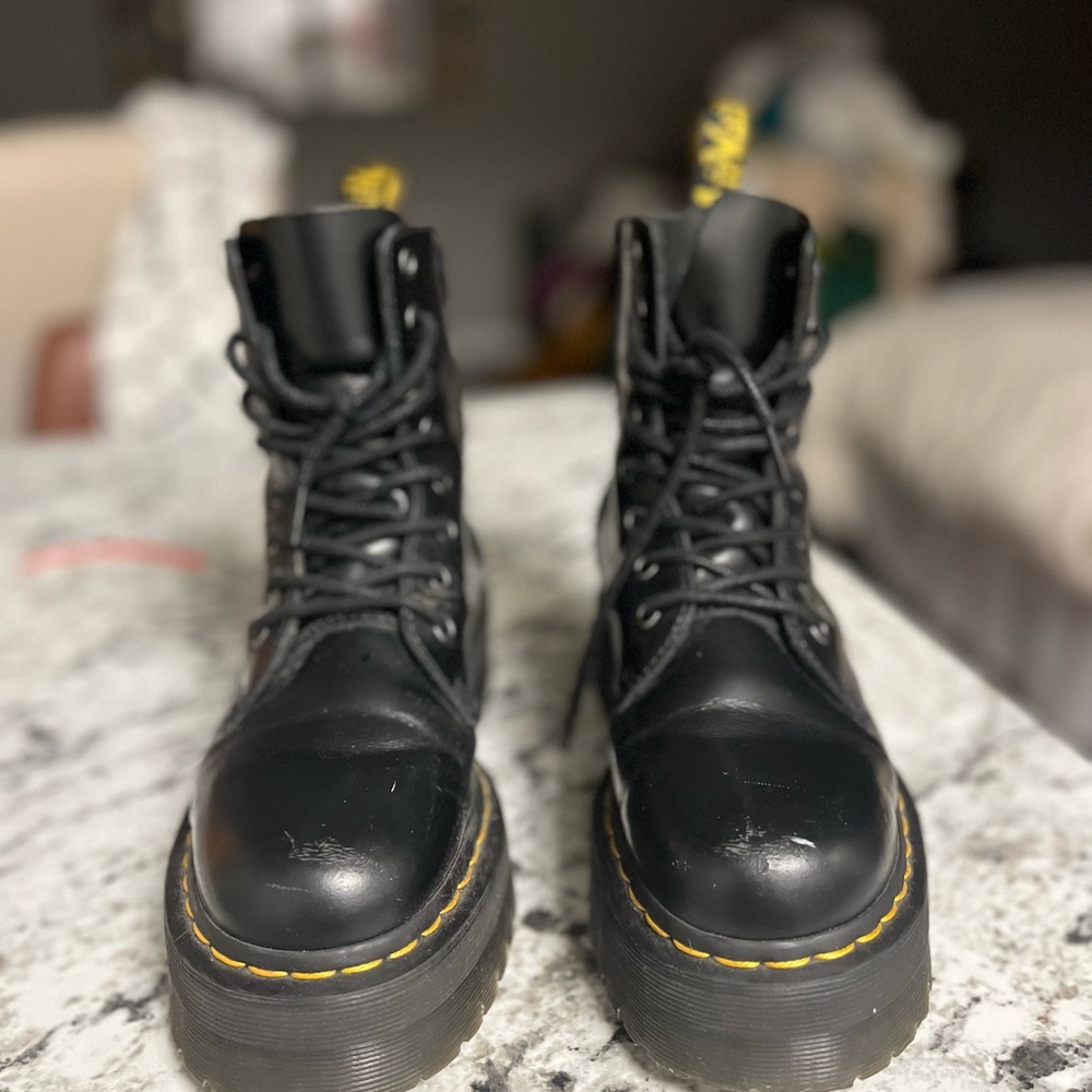 Lightly Worn Dr. Marten boots! No longer worn - great addition to any closet!